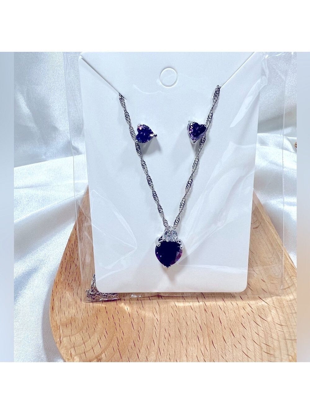 Dainty Purple Hearts Necklace & Earrings Set
